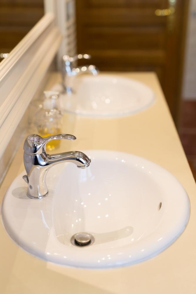 An image presenting the room