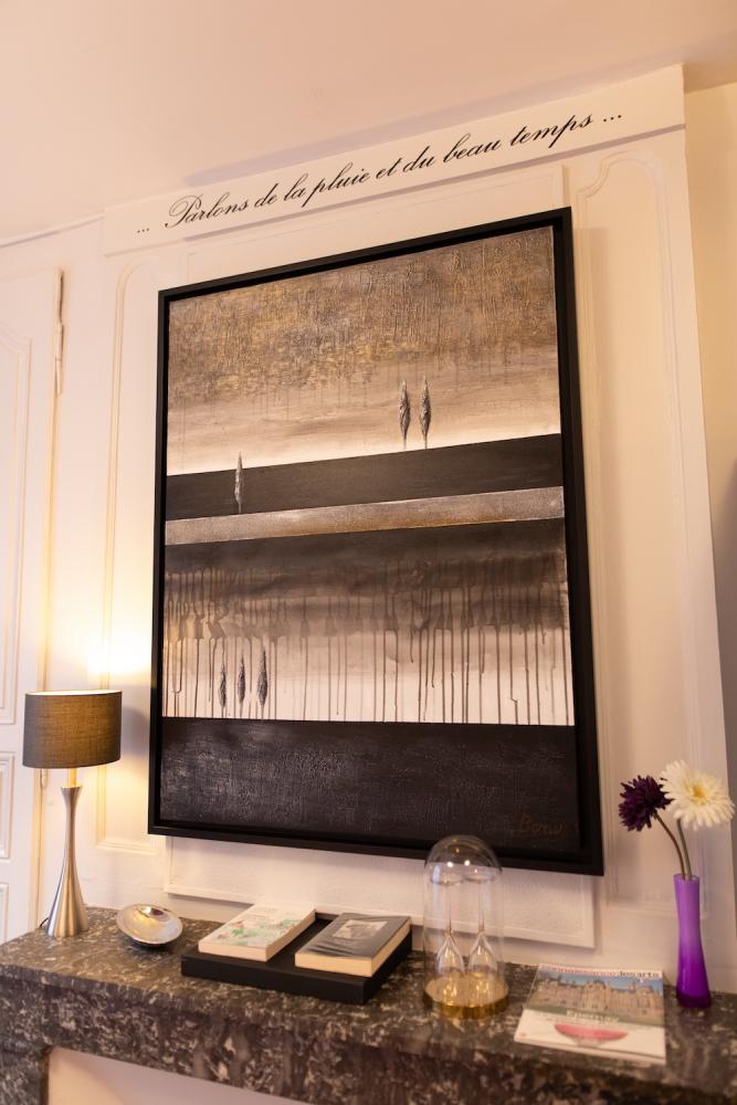 An image presenting the room